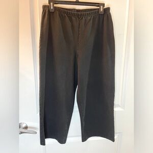 EUC Women With Control Crop Straight Leg Pants size Large. Details In 3rd Pic